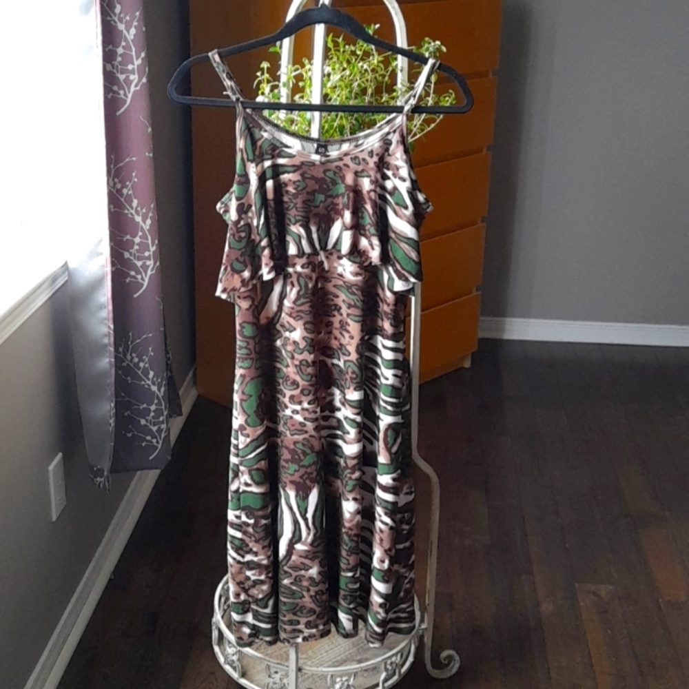 Saga Dress